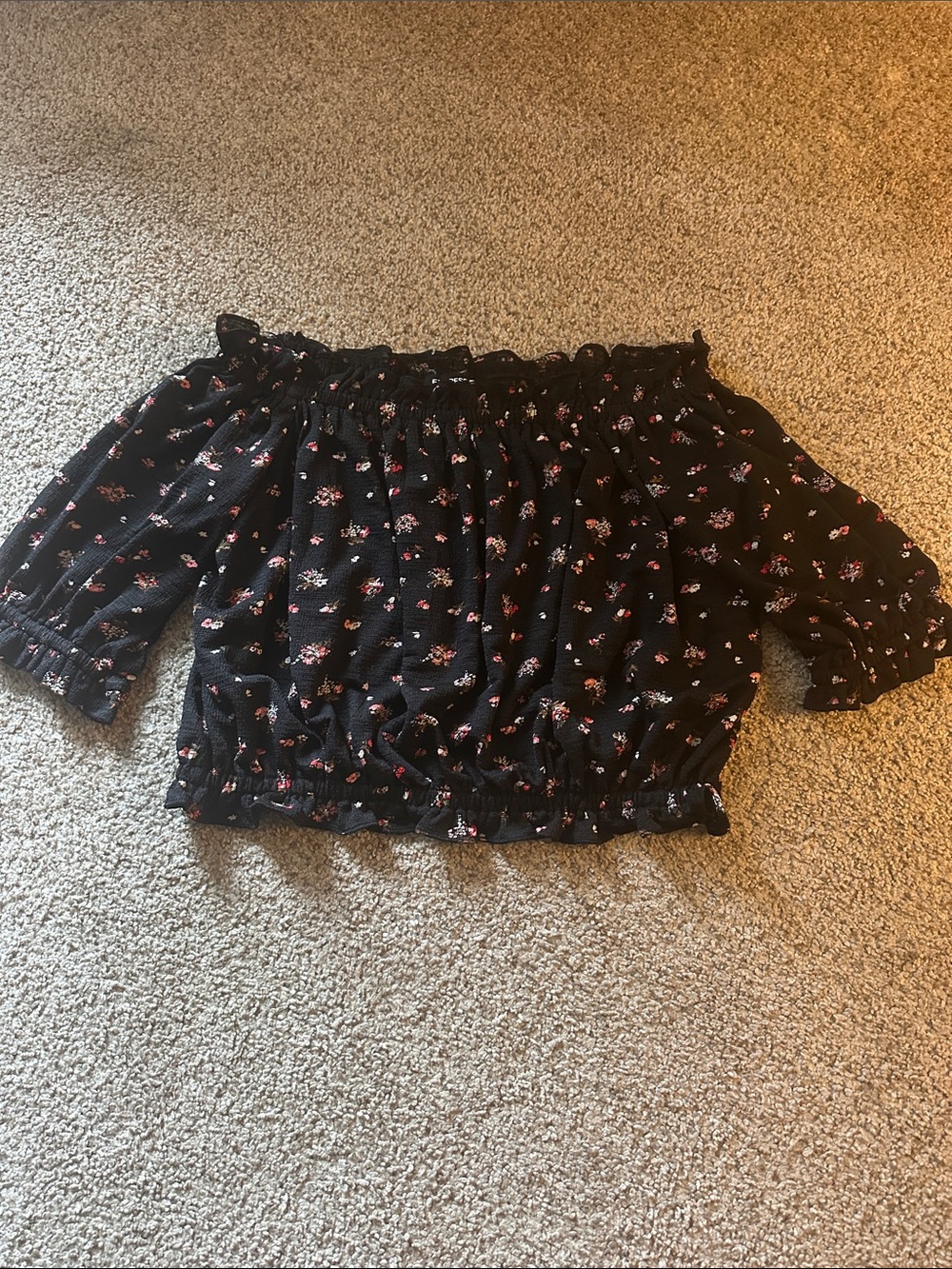 Express Black Off-Shoulder Floral Blouse